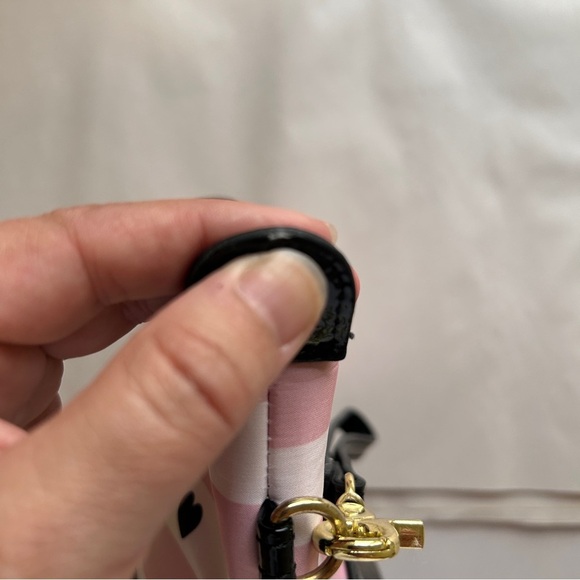 Betsey Johnson Pink and Black Heart Pattern Women's Make-up Bag Kit  Clutch - Picture 13 of 15